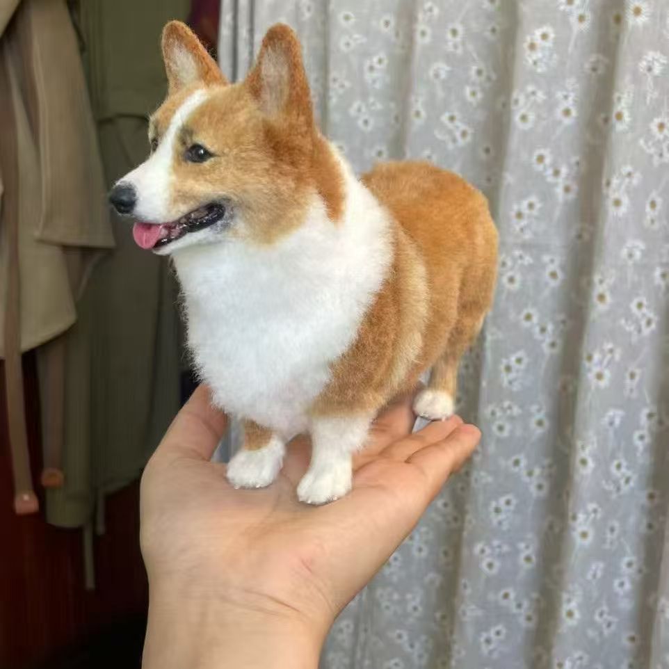 Custom Wool Felt Pet Sculpture – Full Body (8cm)